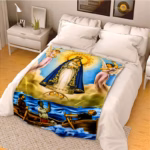 Manta Virgen María de Oración – Flannel Ultra Suave 280GSM - Imagen 2