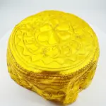 Gorro de Oshún Amarillo con Bordado Dorado - Imagen 2